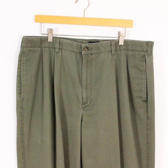IZOD Pleated Green Cuffed Straight Leg Chinos - Picture 2 of 4